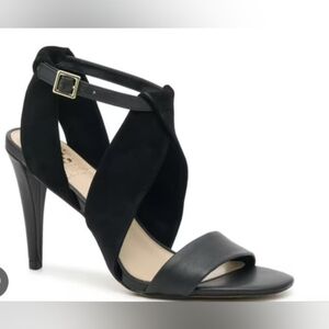 Vince Camuto Kalintie Black Leather Sandal Size 71/2